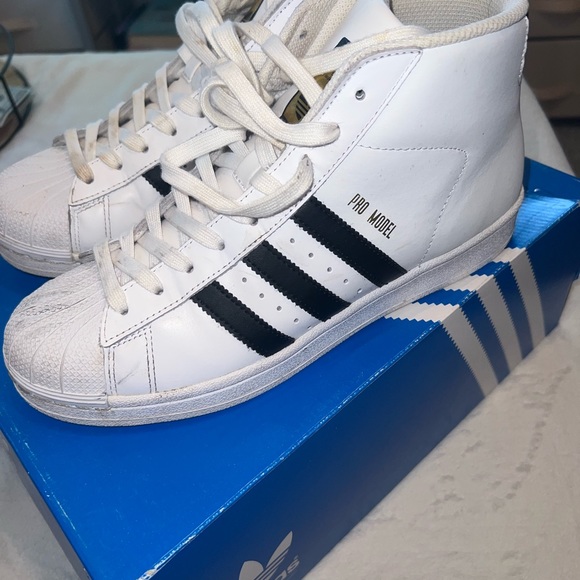 Adidas pro - Picture 2 of 3